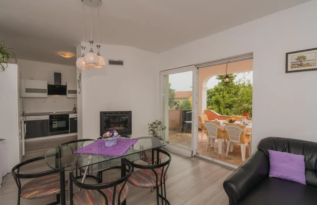 Apartment Lavanda-1
