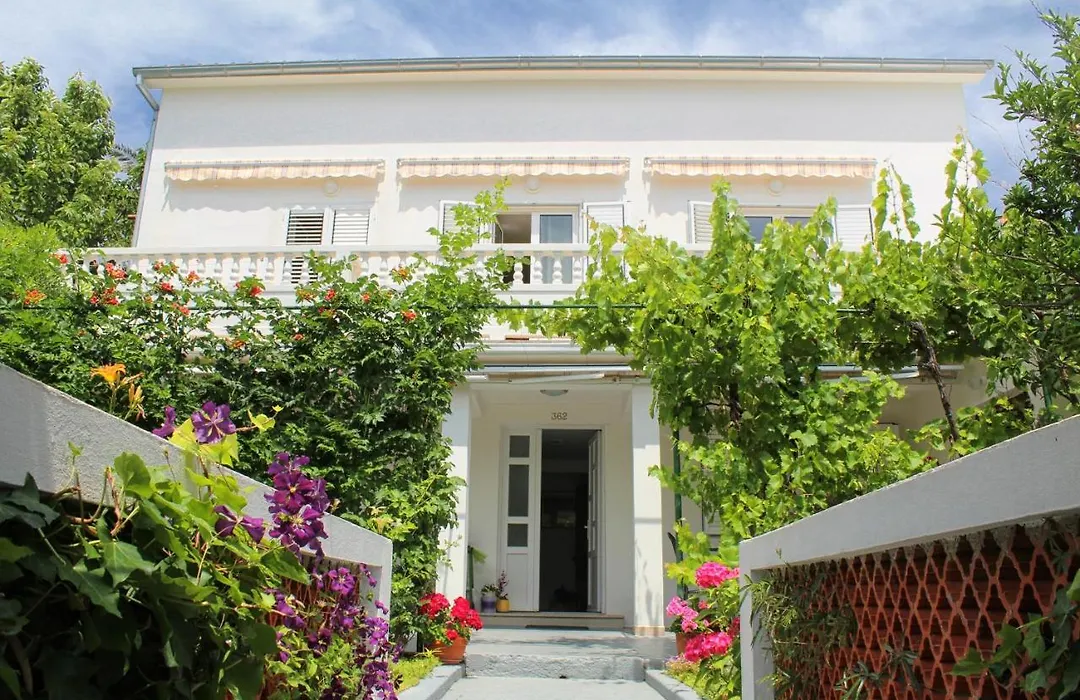 Apartments And Rooms By The Sea Rab - 12616-1