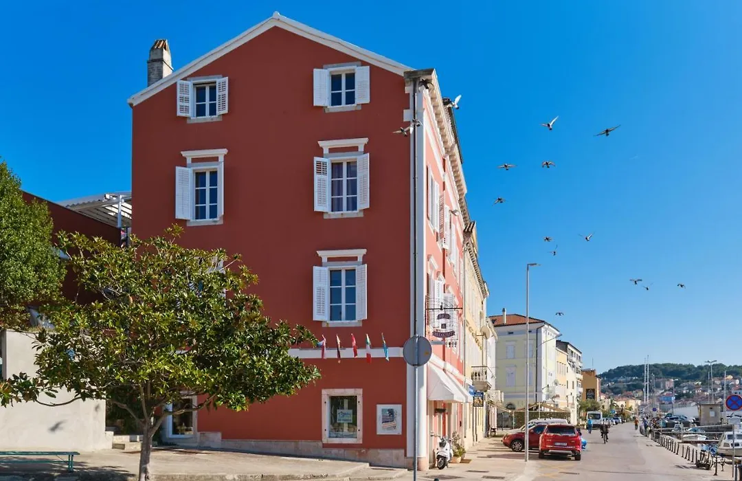 Mare Mare Suites-1