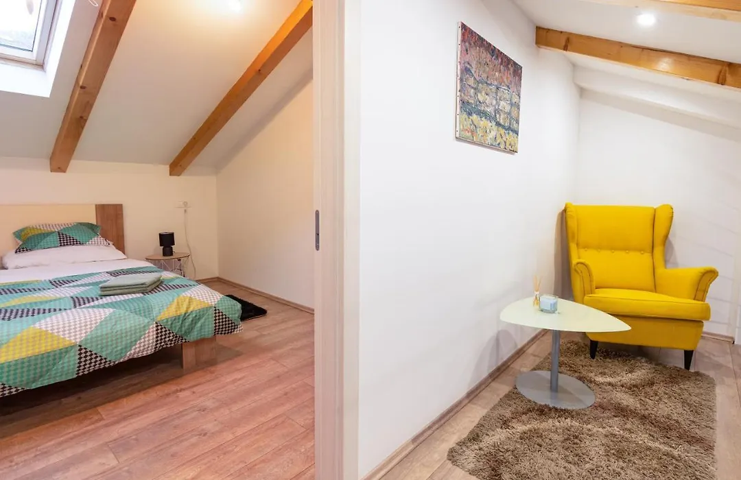 Vale Mare Apartment-1