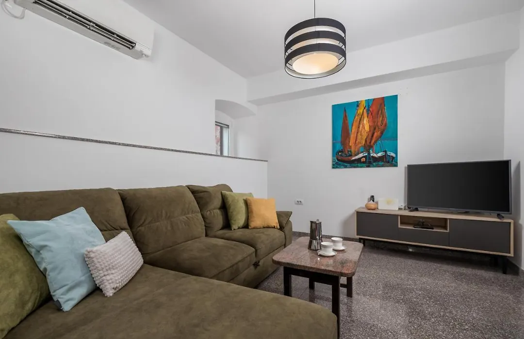 Apartment Thor-1