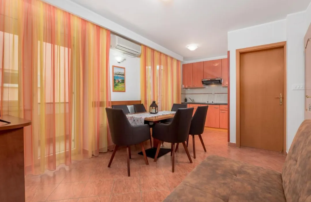 Apartment Drazenka Turato-1