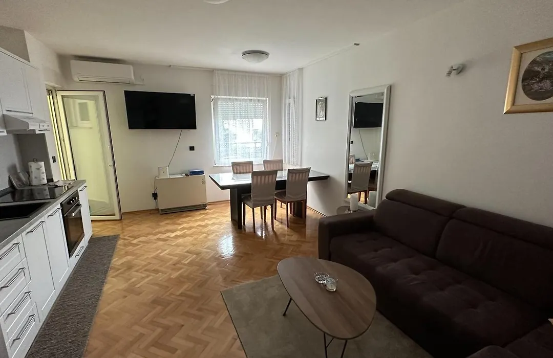 Apartmani Jelena Opatija-1