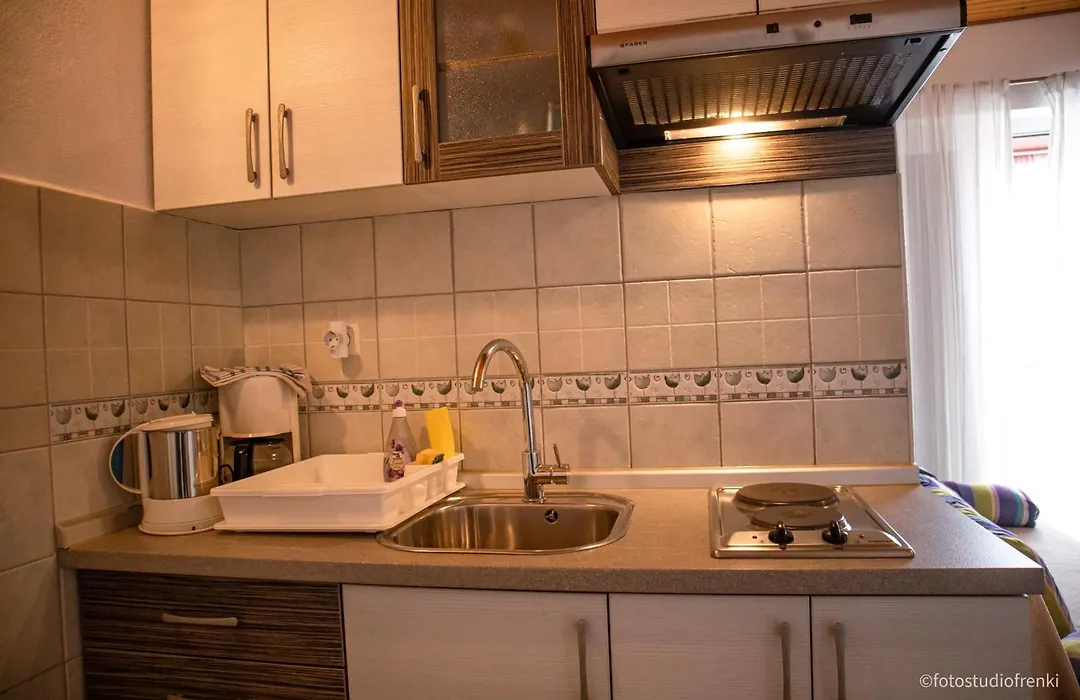 Guesthouse Marija-1