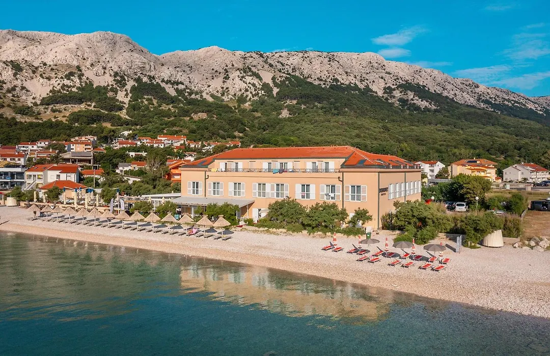 Hotel Dobrovit-1