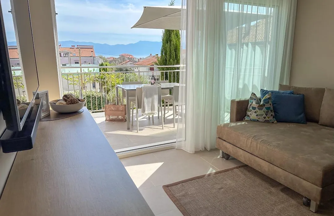 Apartment Baska, exklusive Apartments mit Poolarea in Baska, Krk - Kroatien-1