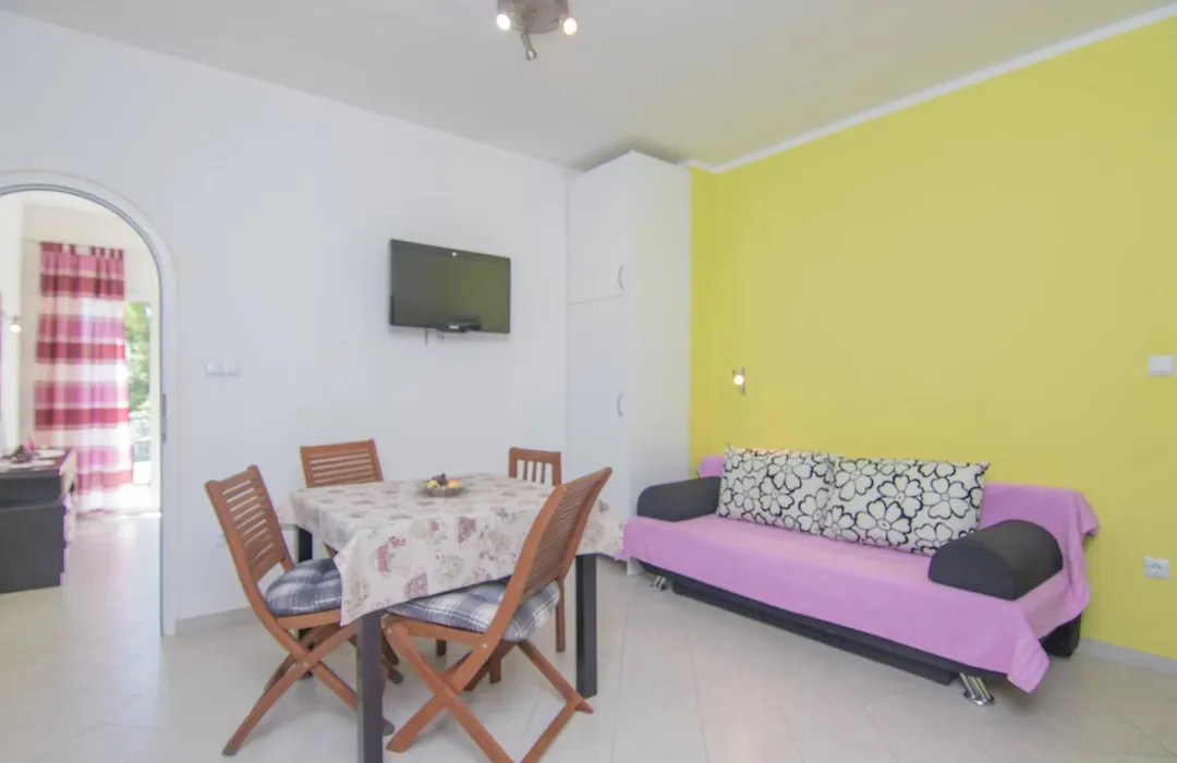 Apartment Kirby-1