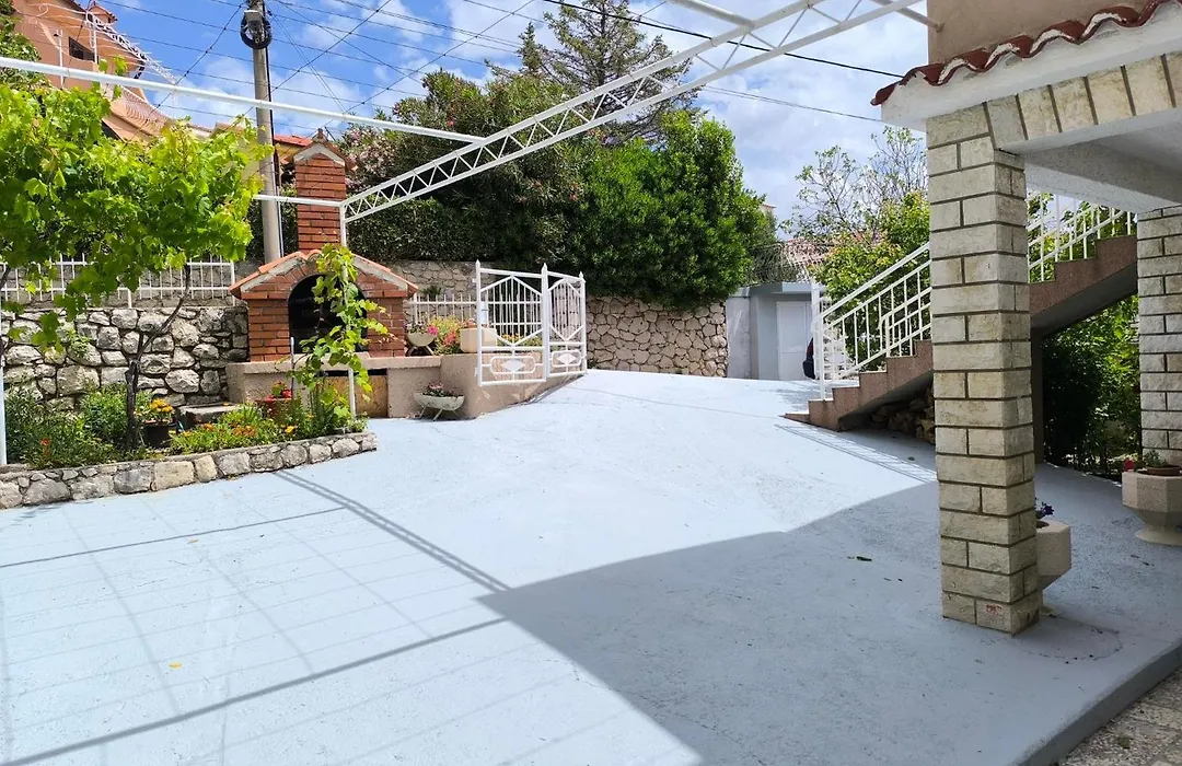 Panoramic View Studio-1