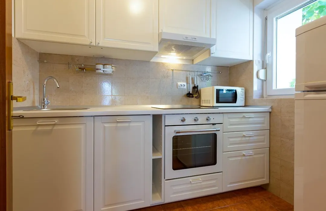 Apartments Matea, Mali Losinj-1