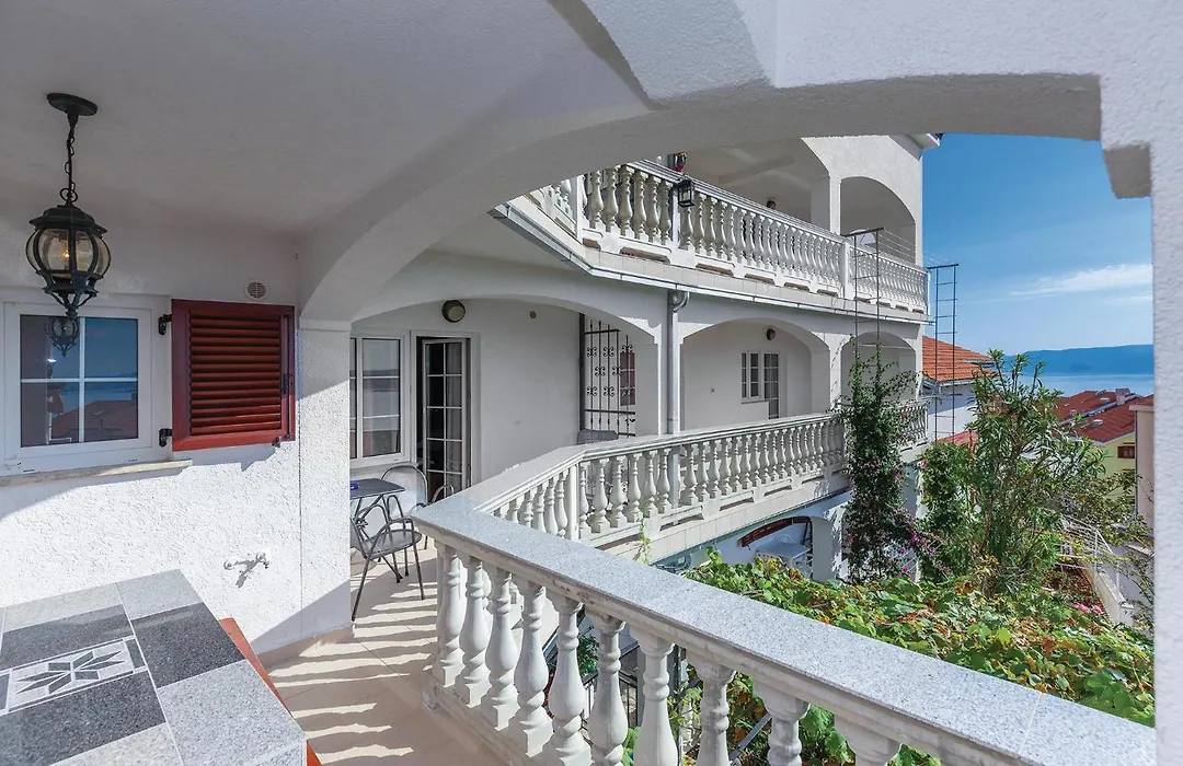 Beach Front Apartment In Crikvenica With Wifi-1