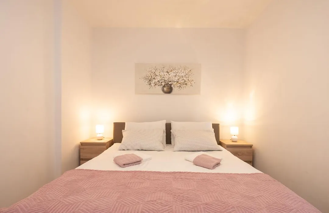 Apartment Hela By Interhome-1