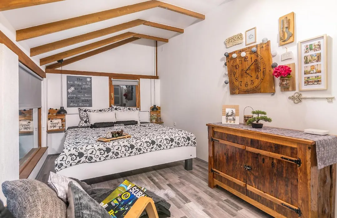 Accogliente Casa A Punat Con Sauna-1