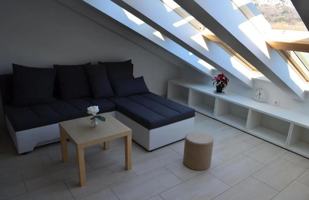 Apartments Fran-1