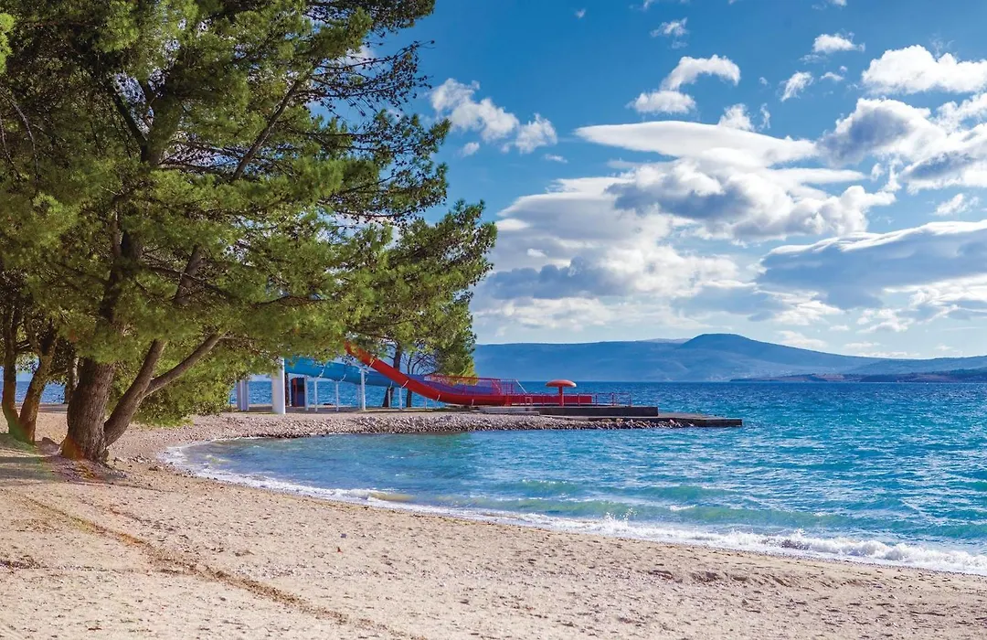 2 Bedroom Cozy Apartment In Crikvenica-1