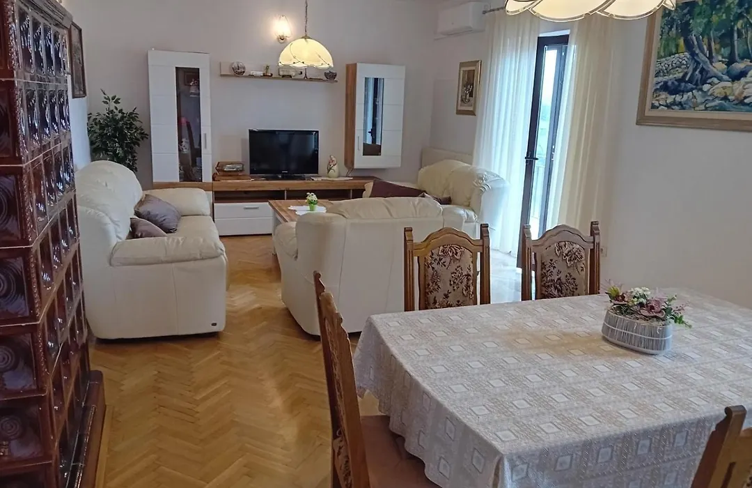 Apartman Ana-1