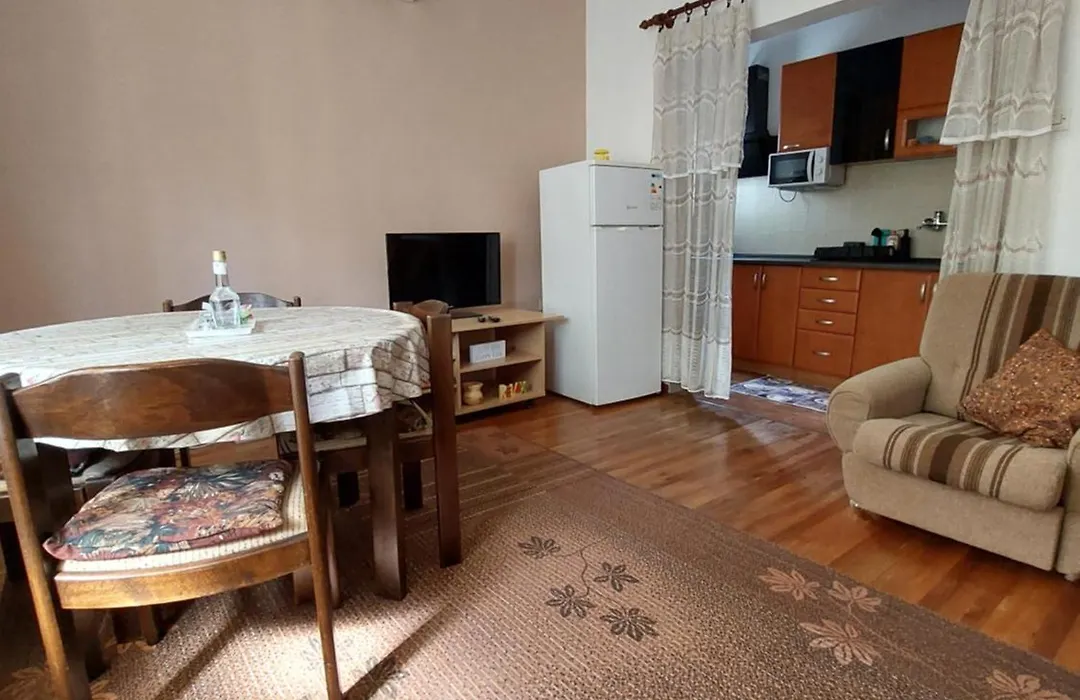 House Gloria-1