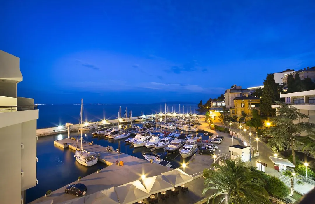 Hotel Admiral - By Liburnia Hotels & Villas-1