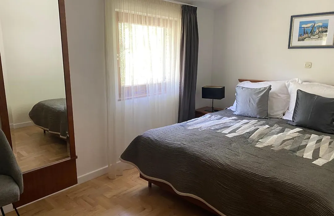 Apartments And Rooms By The Sea Mali Losinj-1