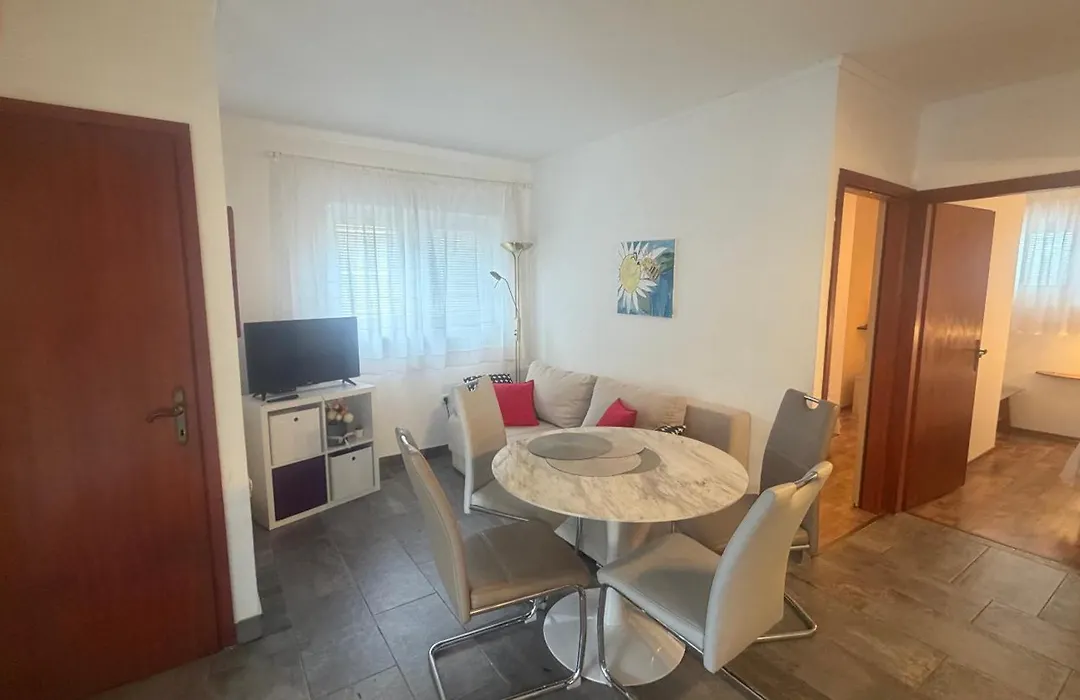 Sepic Apartments-1