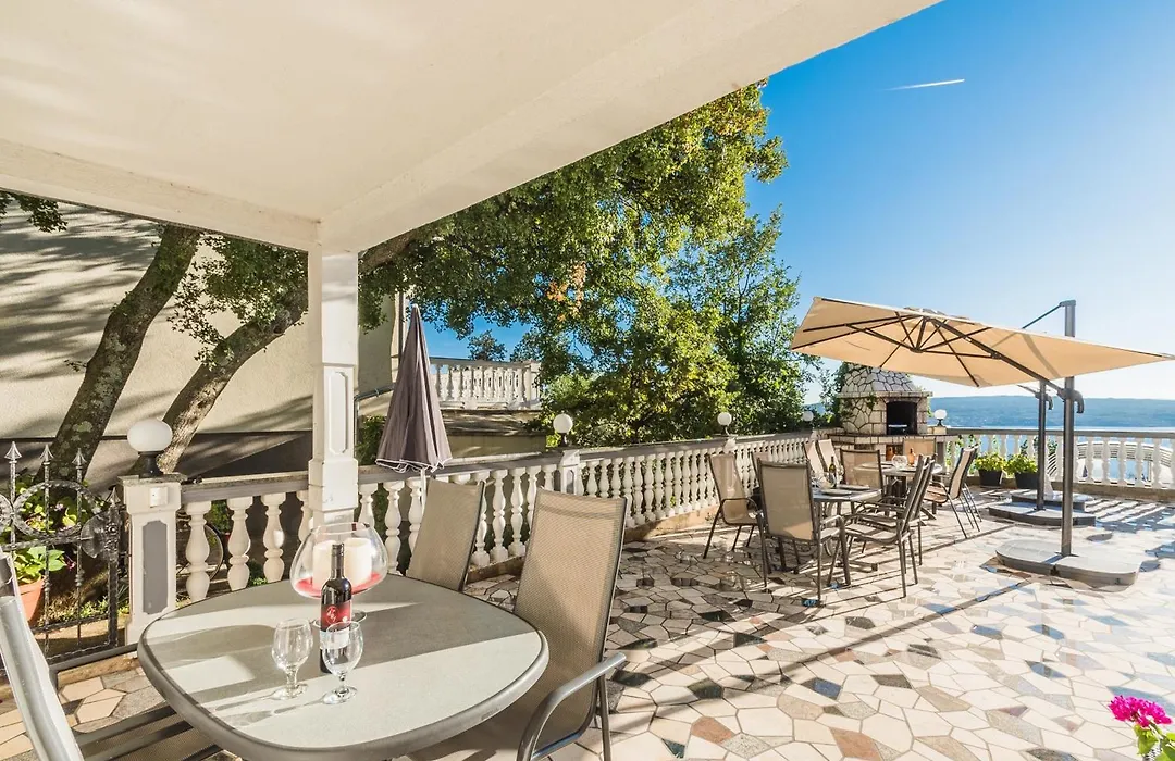 Villa Mara-1