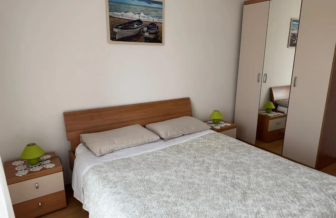 Apartmani Lili-1