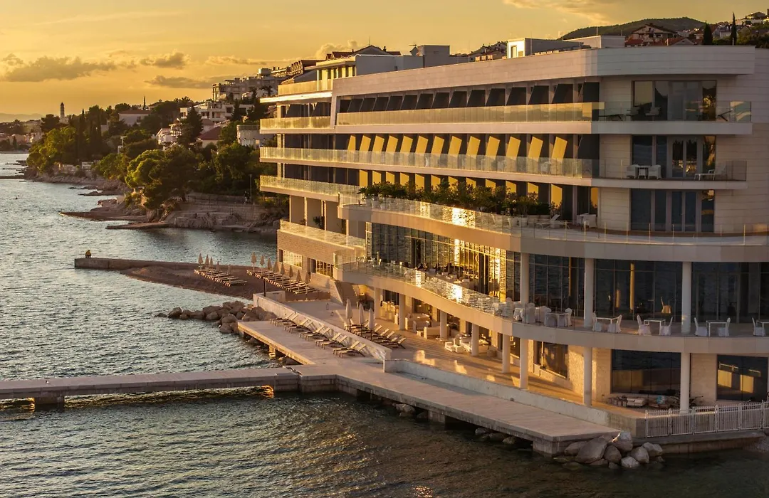 Luxury Hotel Amabilis-1