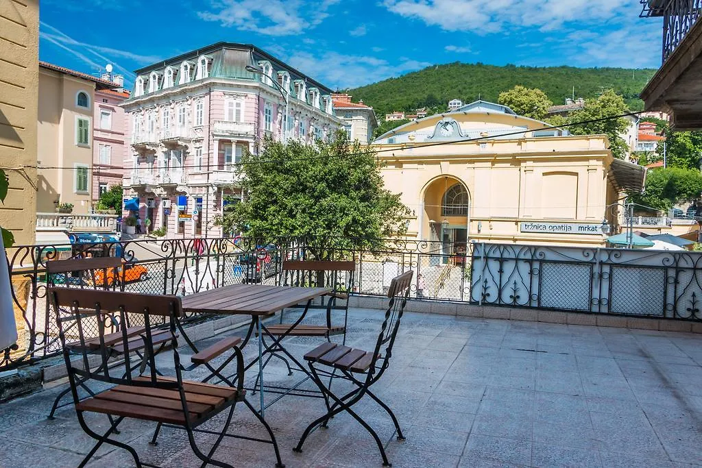 Sunny Apartment Anamaria Opatija-1