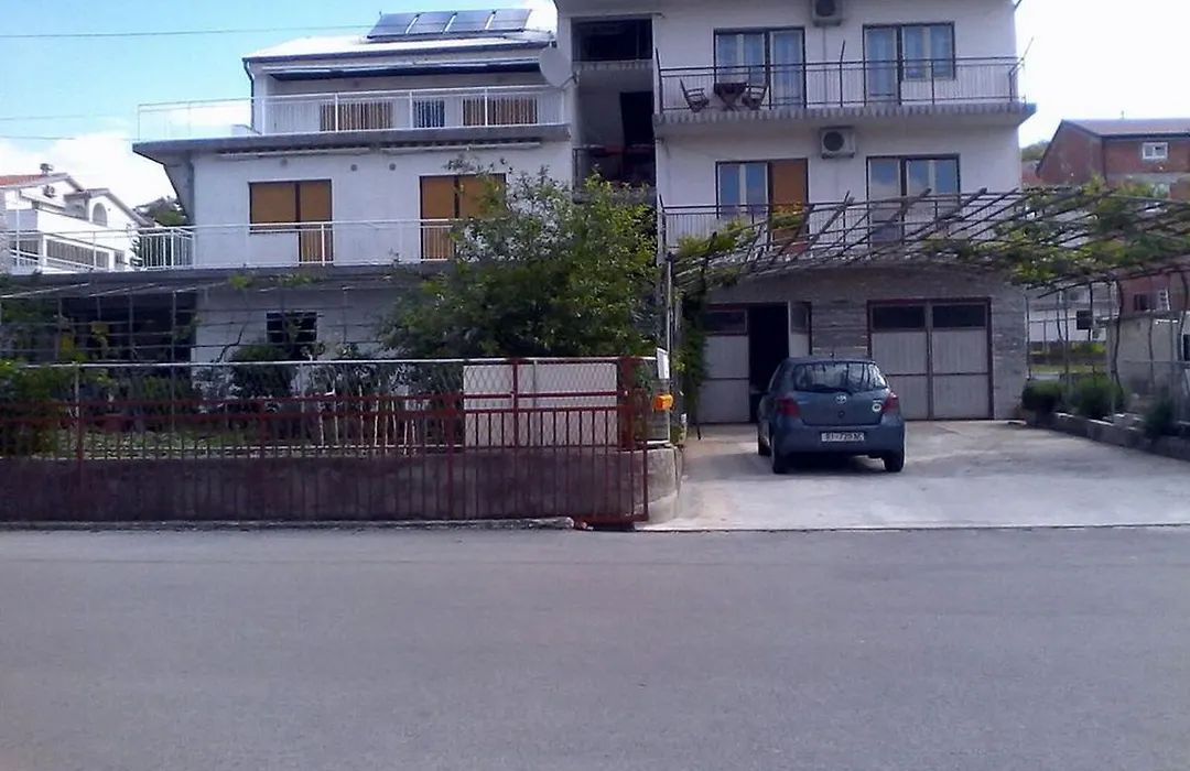 Apartments Marijela-1