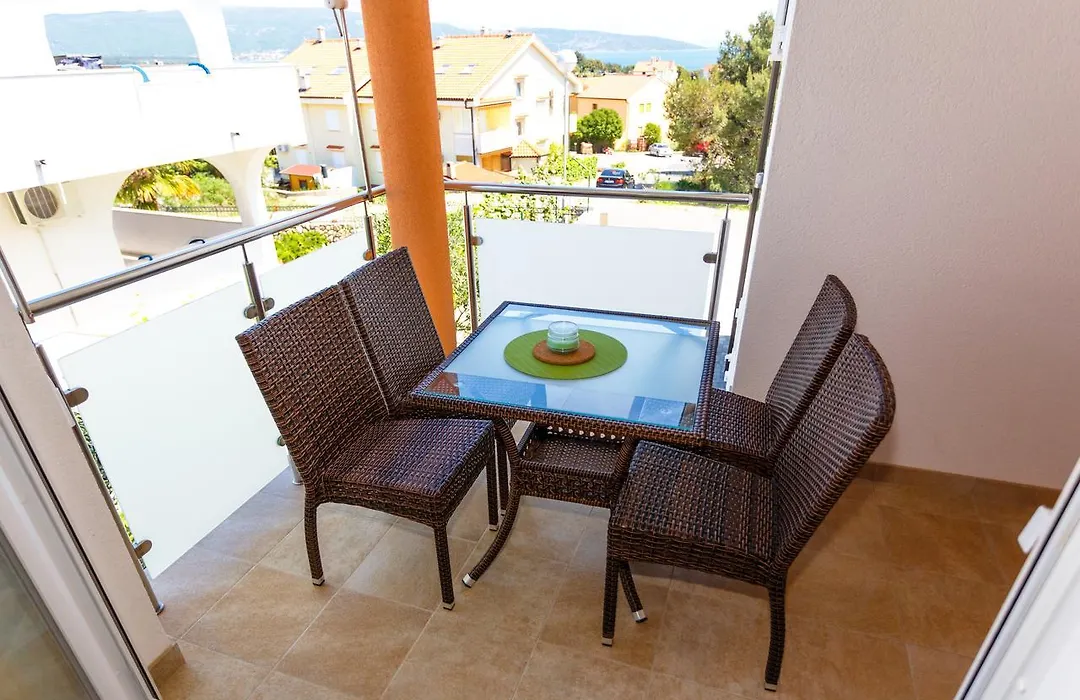 Apartments Vlado-1