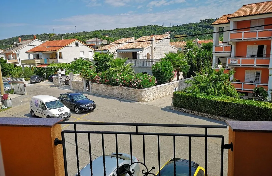 Villa Tamaris-1