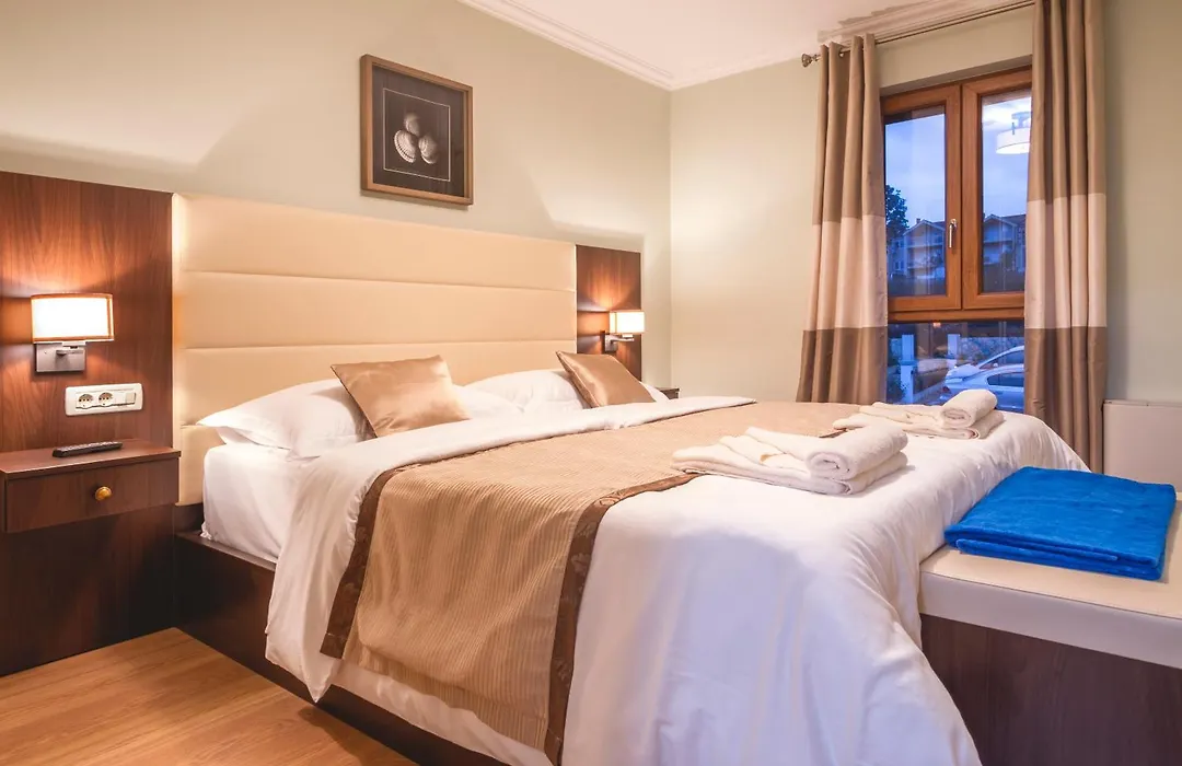 Luxury Apartments Villa Matea 1-1