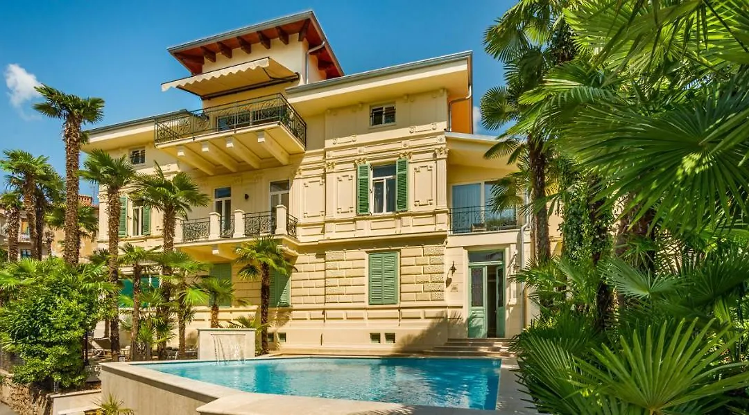 Villa Elizabeta Apartments-1