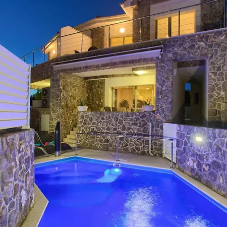 Beautiful Home In Krk-2