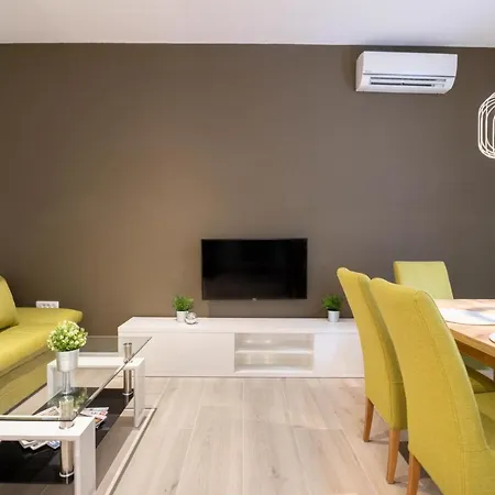 Apartments Fiorello-3