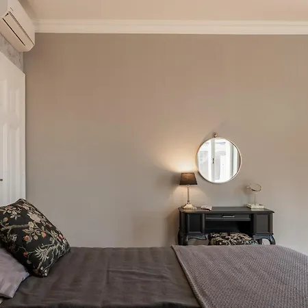 Luxury Peitho Residence-3