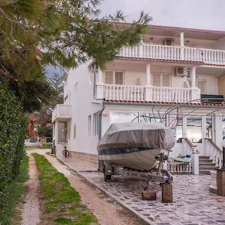 Rooms Katica B&B-2