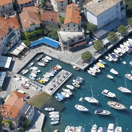 Apartment In Opatija With Air Condition, Wifi, Washing Machine-3