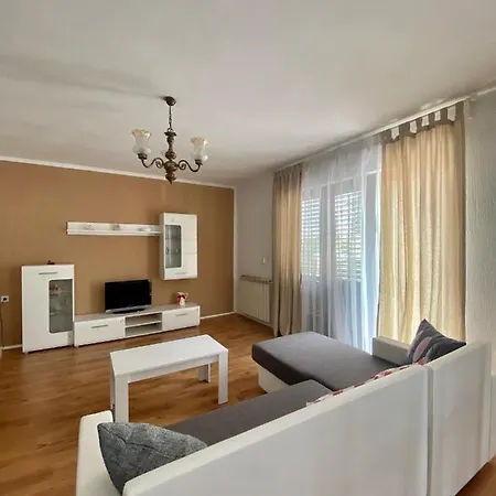 Apartman Mira-3