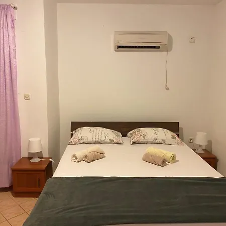Malinska City Center Room For 2-3