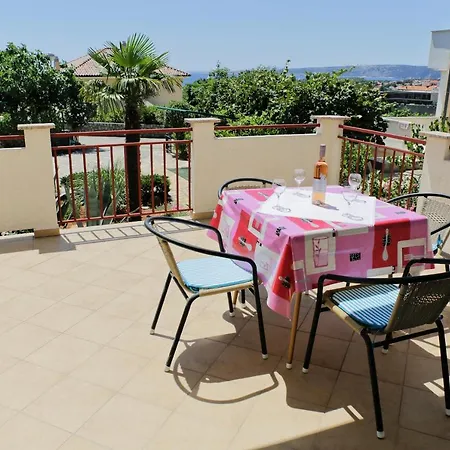 Apartments Natasa-2