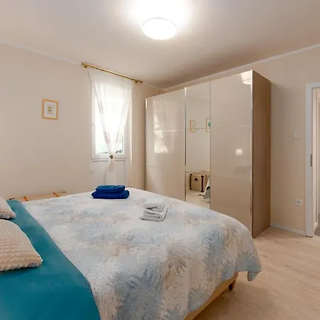 Didi Apartment Opatija-3