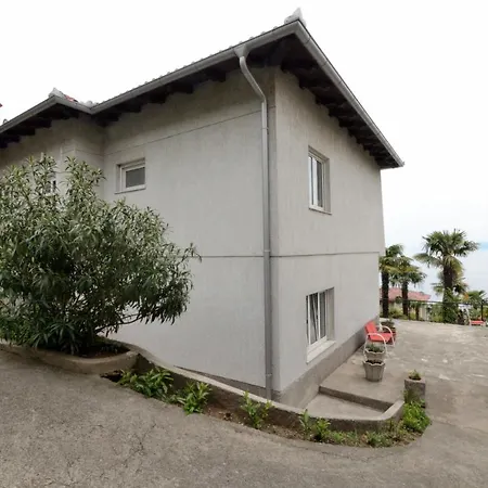 Apartment K And M-3