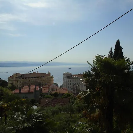 Apartment Ella, Opatija-3