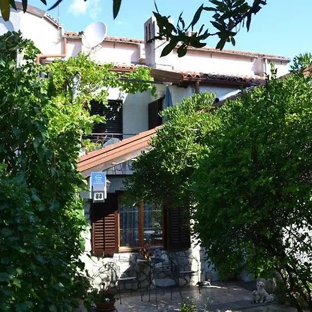 Apartments Oleandar-2