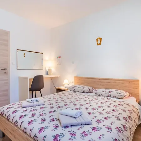 Room Laudina-3
