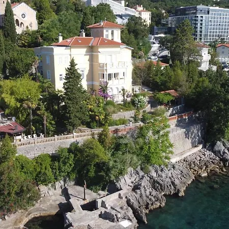 Opulence Luxury Spa Suite - Private Access To Beach In Opatija-3