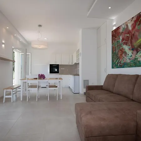 Villa Kruno, With The Pool And Spectacular Sea View-3