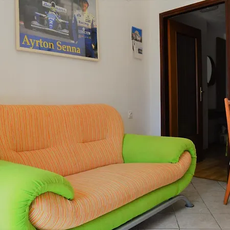 Rooms & Apartments Kvasic-2