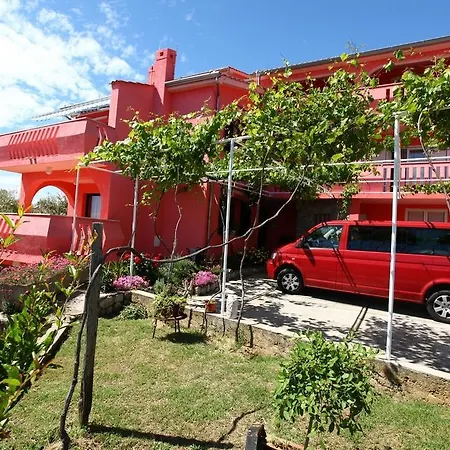 Apartmani Zuzic-2