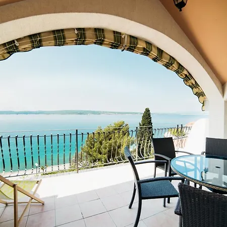 Apartment Selce 5206A-2